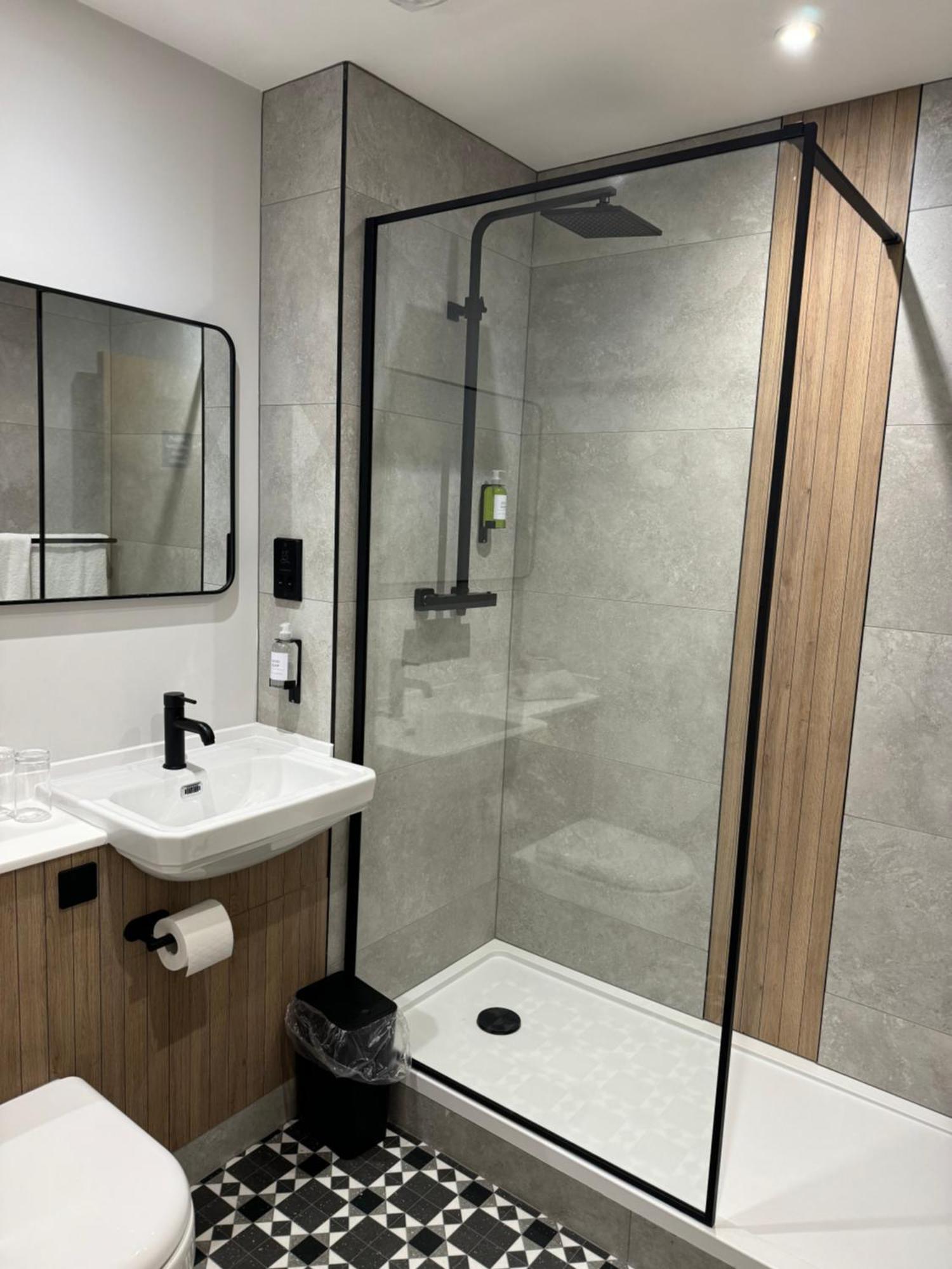Nineteen Hotel 3*